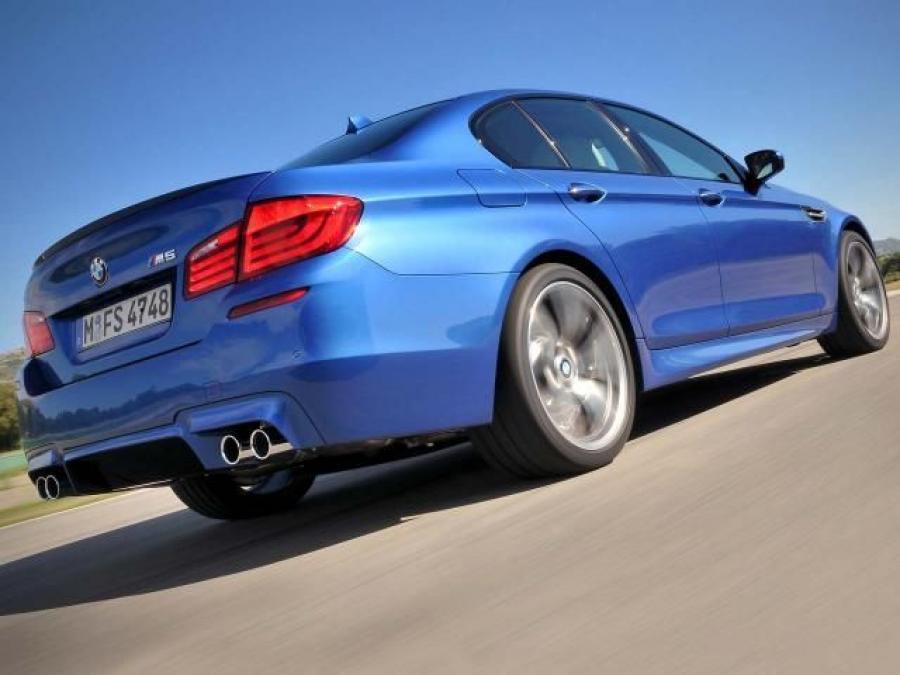  BMW M5 2012 года  (фото 309 из 319)